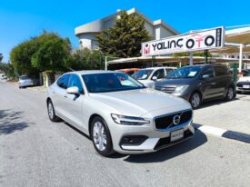 Volvo S 60 Momentum 2020 Model