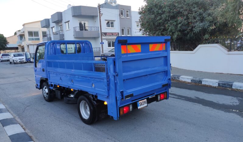 
								Isuzu Elf Kamyon Arkası Lıftlı 2010 Model dolu									