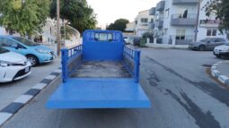 
										Isuzu Elf Kamyon Arkası Lıftlı 2010 Model dolu									