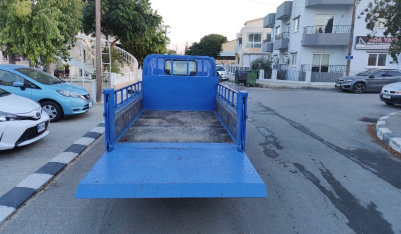 
								Isuzu Elf Kamyon Arkası Lıftlı 2010 Model dolu									