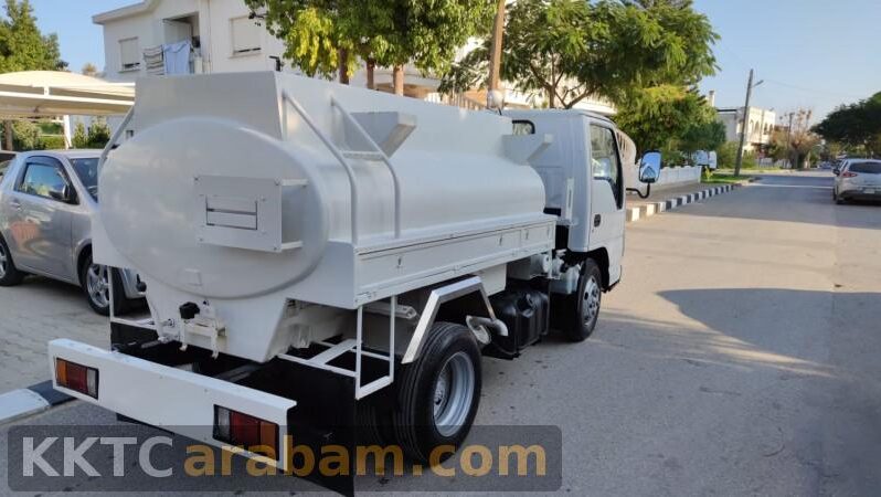 
								Isuzu Elf Tanker 2008 Model dolu									