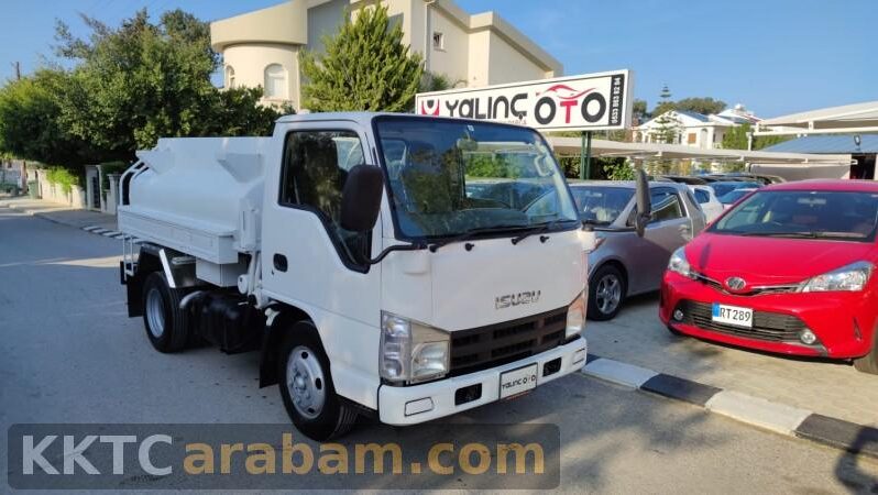 
								Isuzu Elf Tanker 2008 Model dolu									