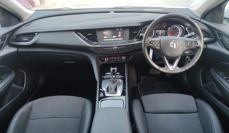 
								Vauxhall Insıgnıa Tech Lıne 2020 Model dolu									