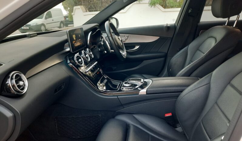 
								Mercedes C180 Statıon 2019 Model dolu									