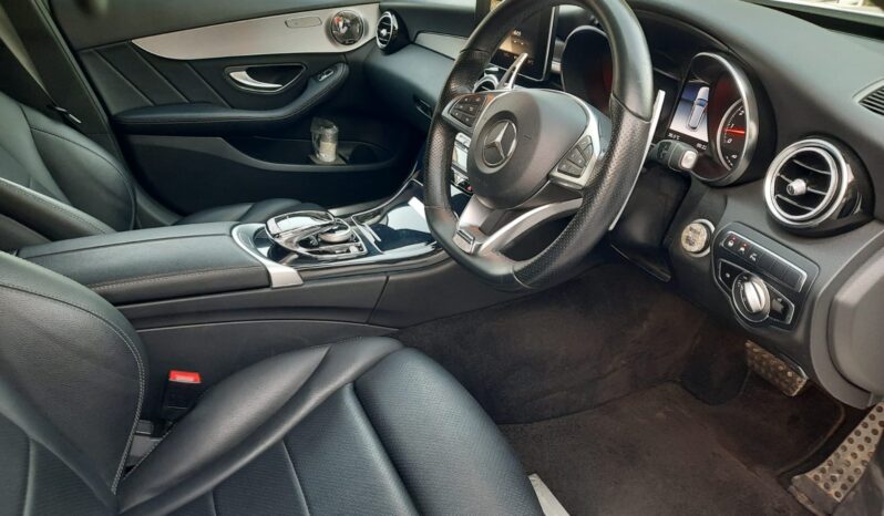 
								Mercedes C180 Statıon 2019 Model dolu									