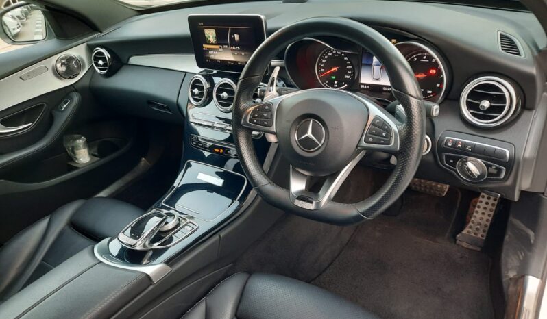 
								Mercedes C180 Statıon 2019 Model dolu									