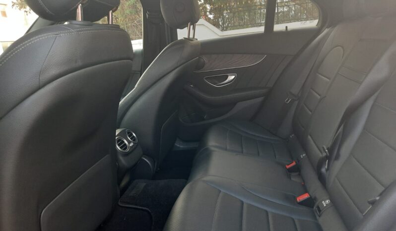 
								Mercedes C 220 D 2020 Model dolu									