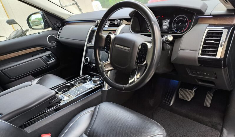 
								Land Rover Discovery Hsetd6 2019 Model dolu									