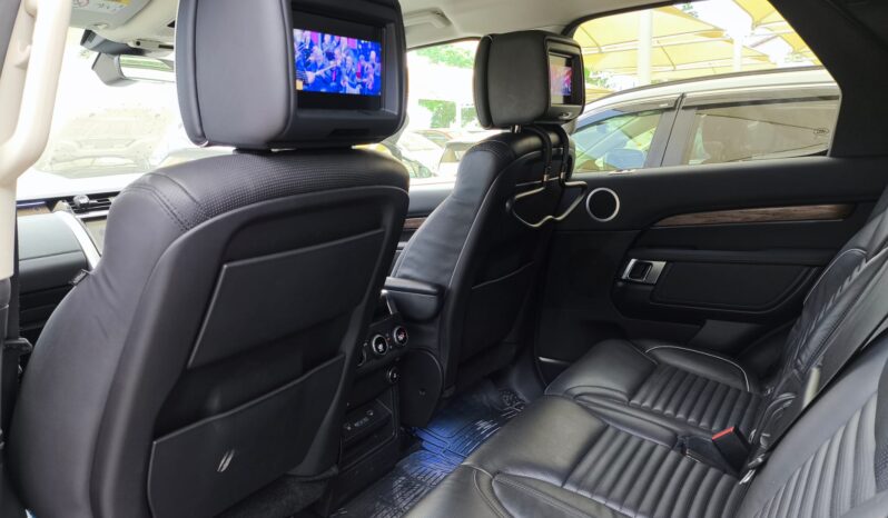 
								Land Rover Discovery Hsetd6 2019 Model dolu									