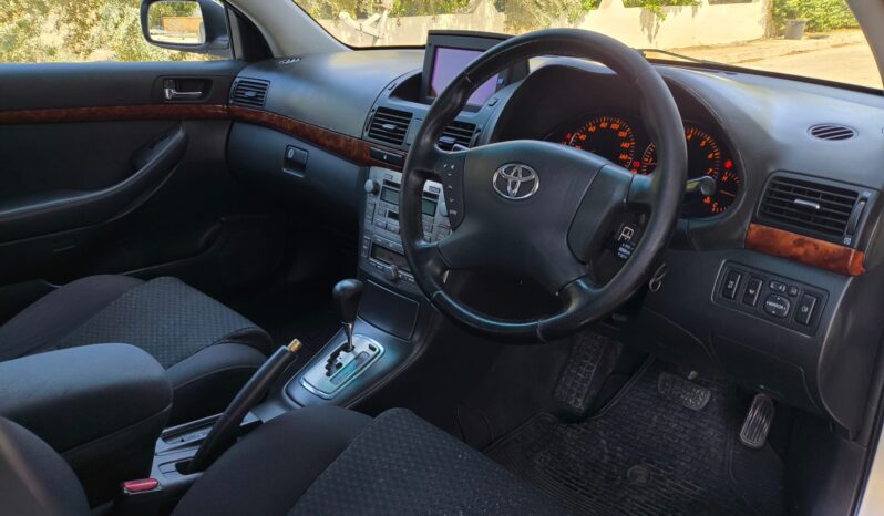 
								2005 Model Toyota Avensıs Full Paket 2.0 Benzin Otomatık dolu									