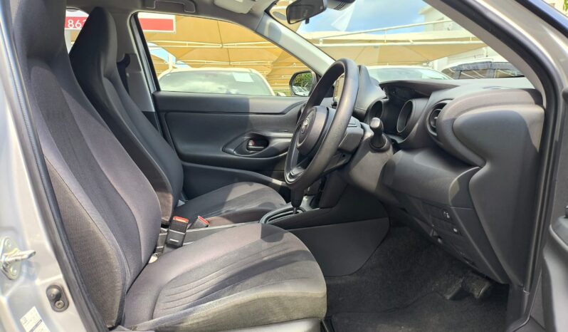 
								2022 Model Toyota Yaris Hybrid 1.5 Benzin Otomatik dolu									