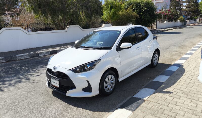 
								2021 Model  Toyota Yaris 1.0 Benzin Otomatik dolu									