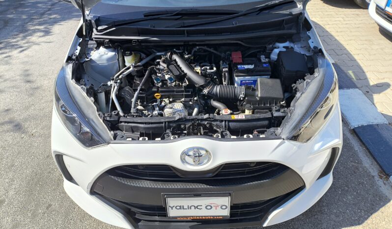 
								2021 Model  Toyota Yaris 1.0 Benzin Otomatik dolu									