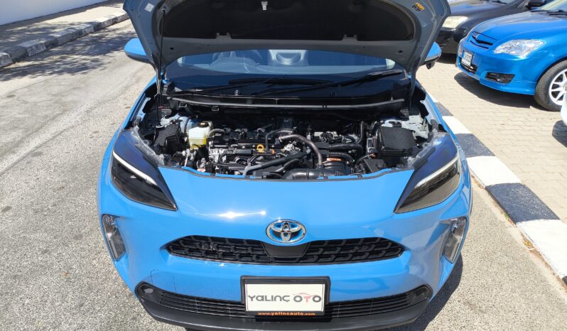 
								2022 Model  Toyota Yaris Cross Hybrıd 1.5 Benzin Otomatik dolu									