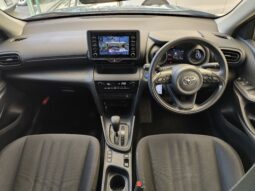 
										2022 Model  Toyota Yaris Cross Hybrıd 1.5 Benzin Otomatik dolu									