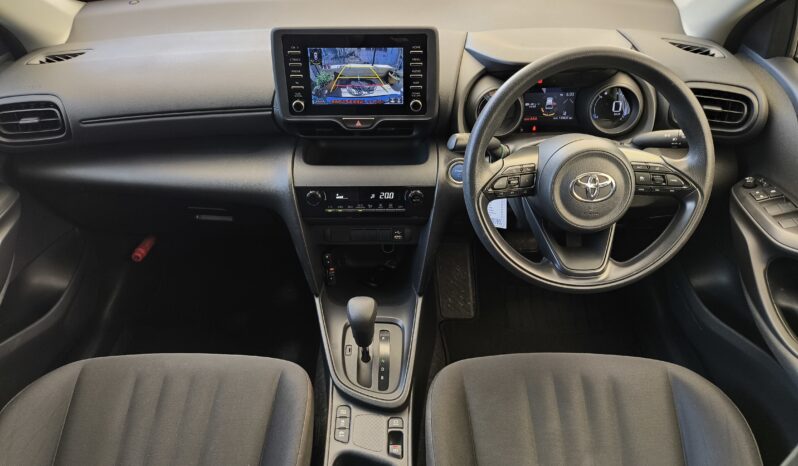 
								2022 Model  Toyota Yaris Cross Hybrıd 1.5 Benzin Otomatik dolu									