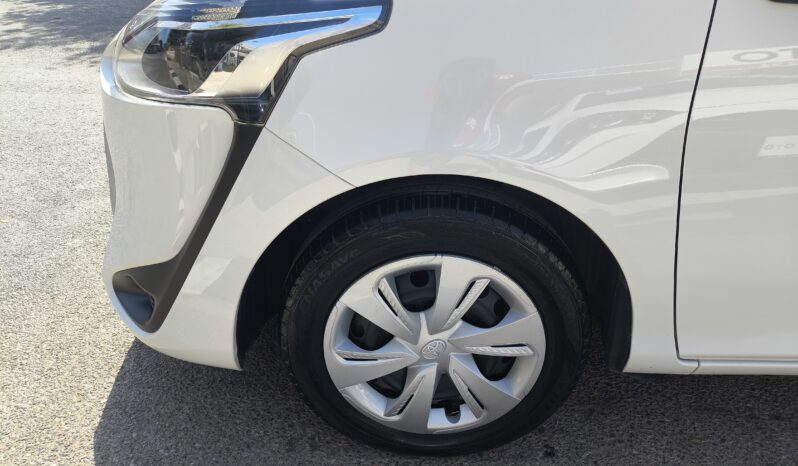 
								2022 Model Toyota Sienta 1.5 Benzin Otomatik dolu									