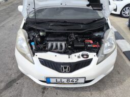 
										2008 Model Honda Fit 1.3 i-VTEC Benzin Otomatik dolu									