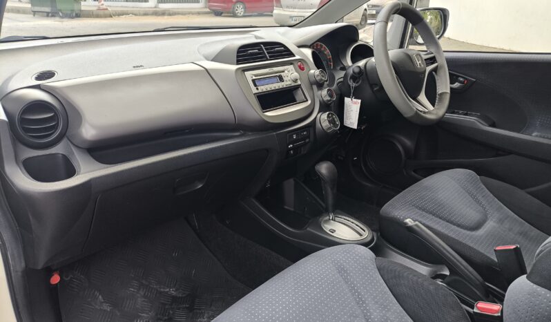 
								2008 Model Honda Fit 1.3 i-VTEC Benzin Otomatik dolu									