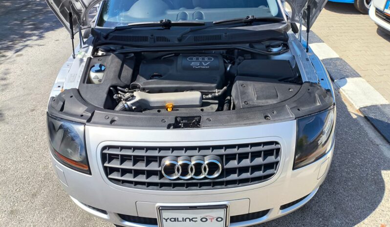 
								2004 Model Audi TT Coupe 1.8T (1800 cc) – Otomatik Şanzıman dolu									