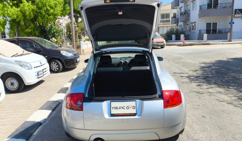 
								2004 Model Audi TT Coupe 1.8T (1800 cc) – Otomatik Şanzıman dolu									