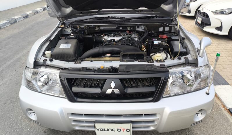 
								2003 Model Mitsubishi Pajero 3 Coupe 3.0 V6 4WD dolu									