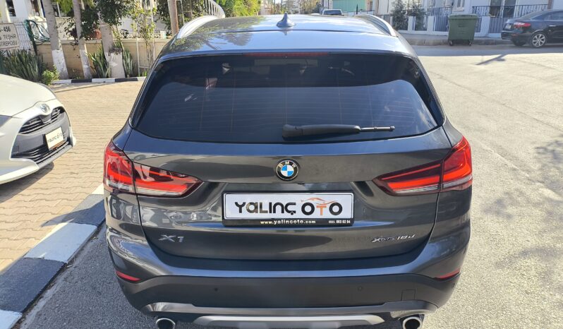 
								2021 Model BMW X1 M Sport X Drıve 18d dolu									