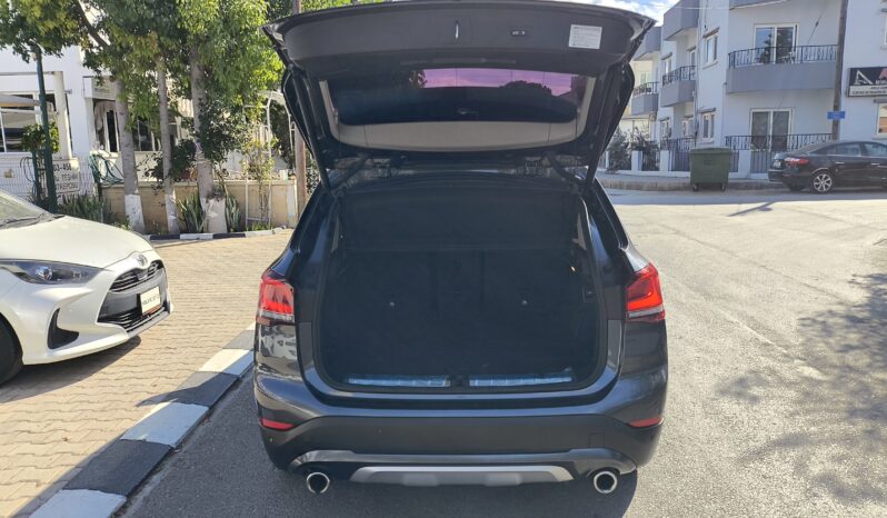 
								2021 Model BMW X1 M Sport X Drıve 18d dolu									