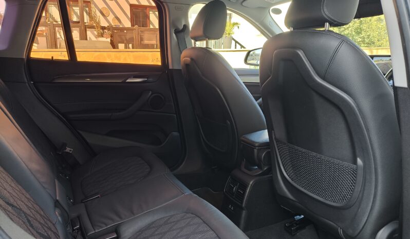 
								2021 Model BMW X1 M Sport X Drıve 18d dolu									