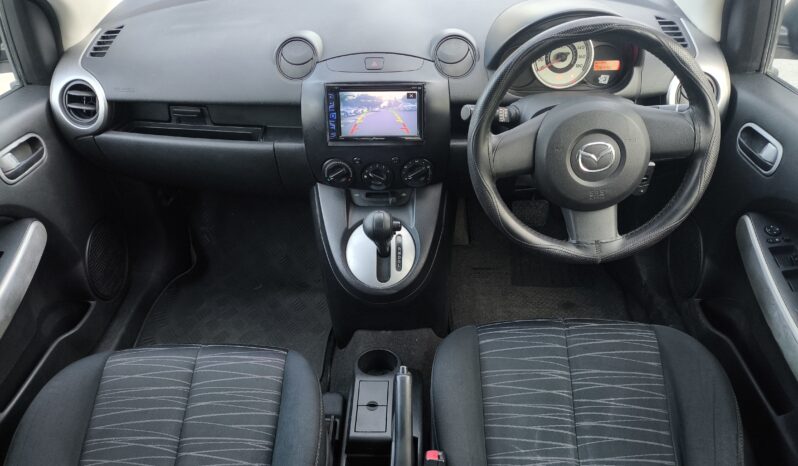 
								2008  Model Mazda Demio • 1.3 Benzin • Otomatik dolu									