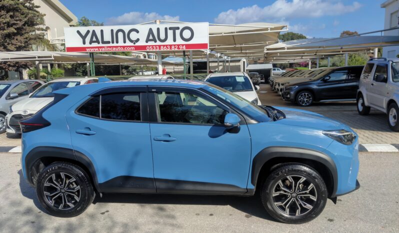 
								2022 Toyota Yaris Cross Hybrid – Full Paket • 1500 cc • Otomatik dolu									