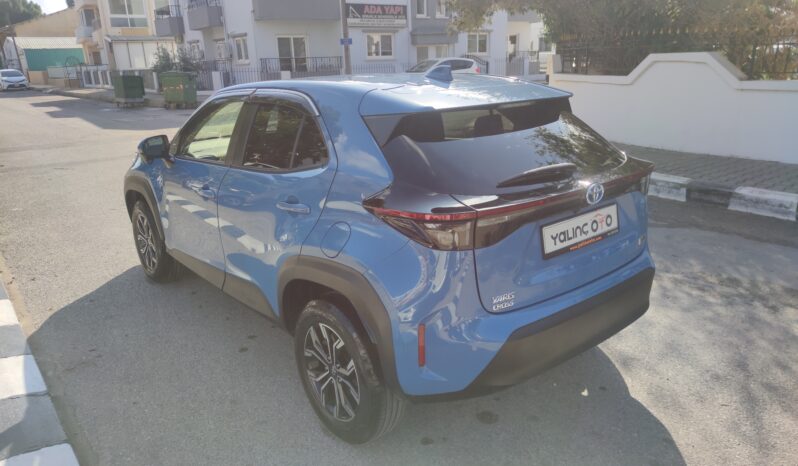 
								2022 Toyota Yaris Cross Hybrid – Full Paket • 1500 cc • Otomatik dolu									