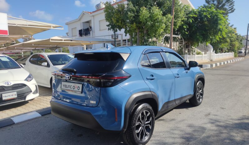 
								2022 Toyota Yaris Cross Hybrid – Full Paket • 1500 cc • Otomatik dolu									