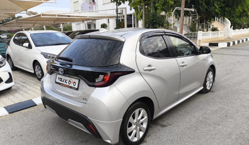 
								2021 Model Toyota Yaris Hybrid Body Kit • 1.5 Benzin Otomatik dolu									