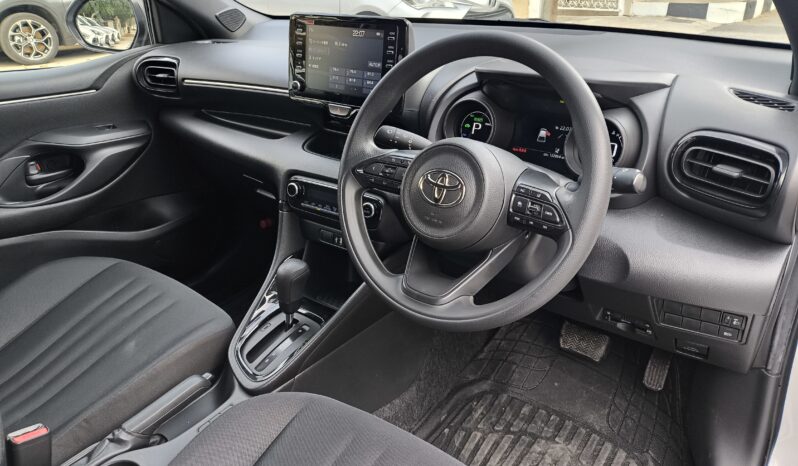 
								2021 Model Toyota Yaris Hybrid Body Kit • 1.5 Benzin Otomatik dolu									