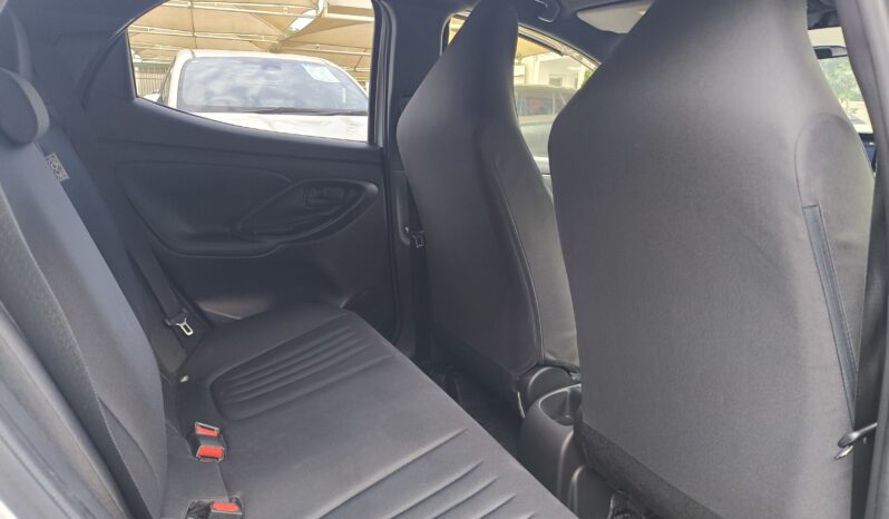 
								2021 Model Toyota Yaris Hybrid Body Kit • 1.5 Benzin Otomatik dolu									