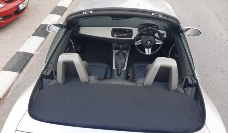 
								2006 Model Bmw Z4 2.5 Benzin Otomatik dolu									