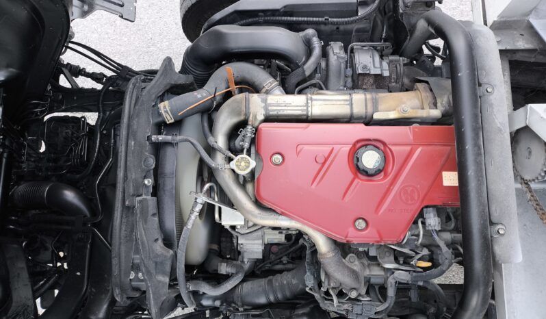 
								2016 Model Toyota Dyna 4WD Tanker 4.0L dolu									