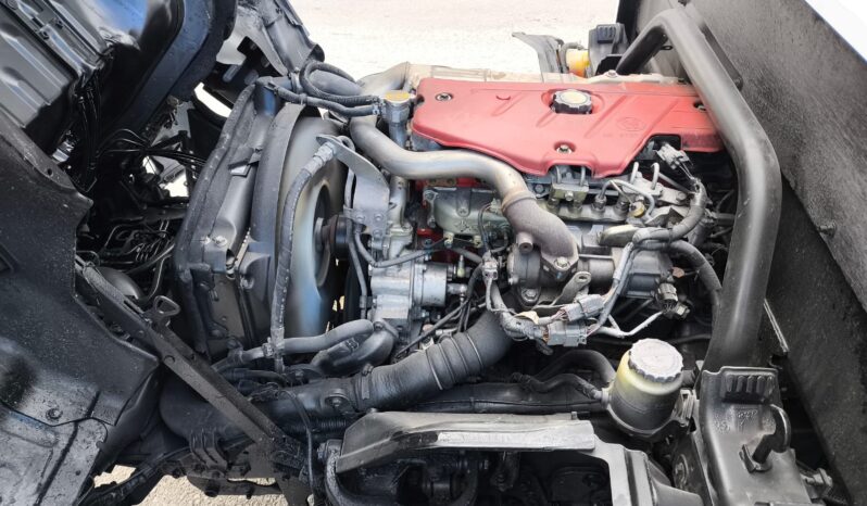 
								2013 Model Toyota Dyna 4WD Tanker 4.0L dolu									