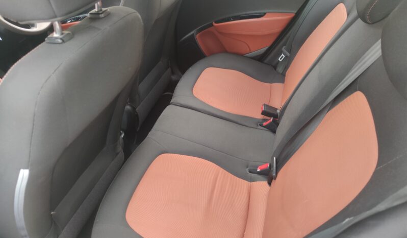 
								2014 Model Hyndaı İ10 1.2 Benzin Düz Vites dolu									