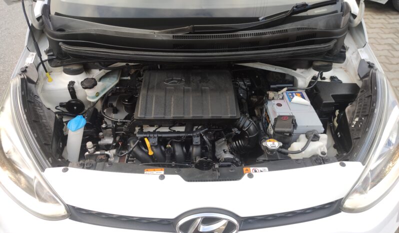 
								2014 Model Hyndaı İ10 1.2 Benzin Düz Vites dolu									