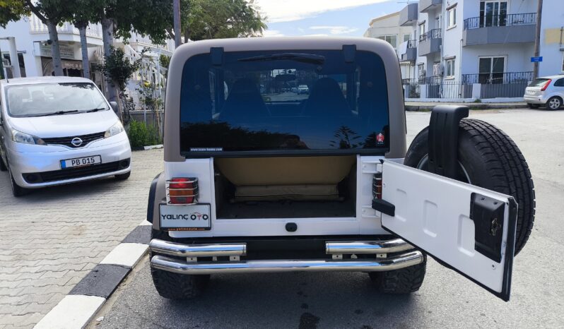 
								2001 Model Jeep Wrangler Sahara Edition 4×4 Benzın Otomatik dolu									