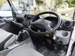 
										2014 Model Hıno Dutro Akaryakıt Tankeri dolu									