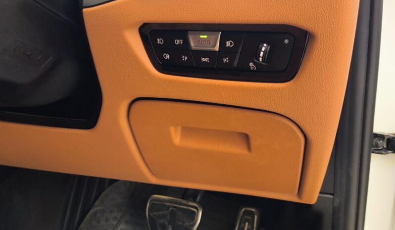 
								2020 Model Bmw 320 d M Sport X Drive dolu									