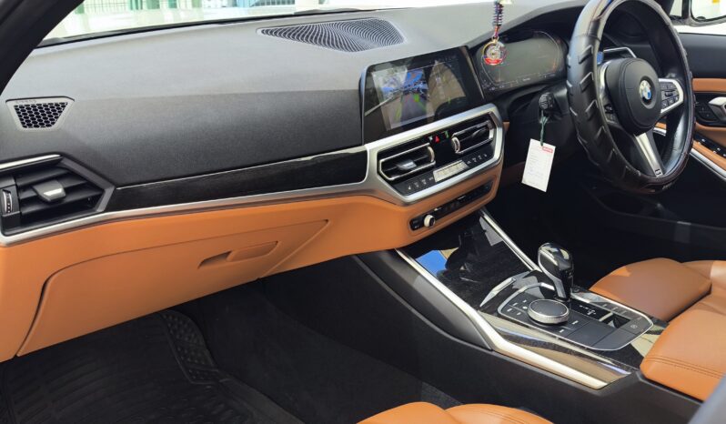 
								2020 Model Bmw 320 d M Sport X Drive dolu									