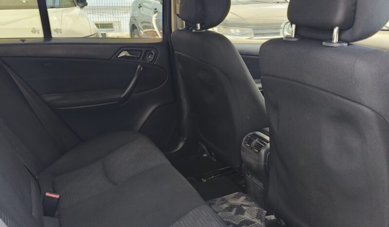 
								2005 Model Mercedes C 180 1.8 Benzin Otomatik dolu									