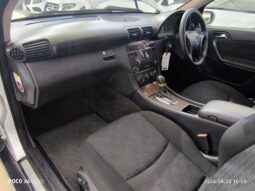 
										2005 Model Mercedes C 180 1.8 Benzin Otomatik dolu									