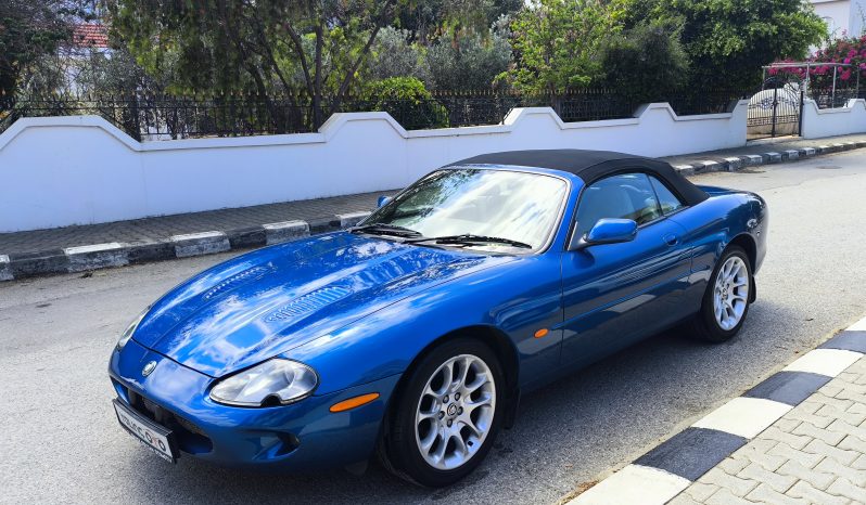 
								1999 Jaguar XKR Cabriolet Auto Sports dolu									