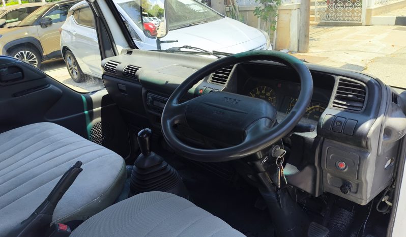 
								2001 Medel Isuzu Elf Kamyon Arkası Açık dolu									