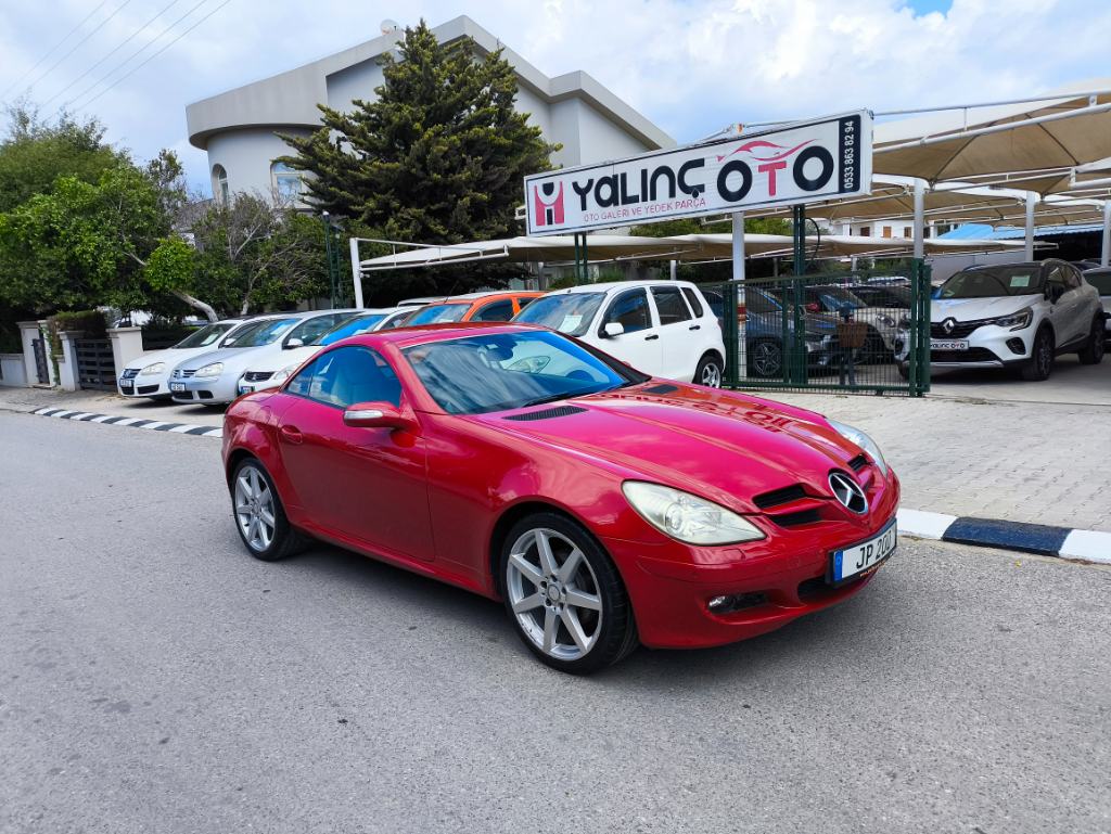 Mercedes-Benz SLK 200